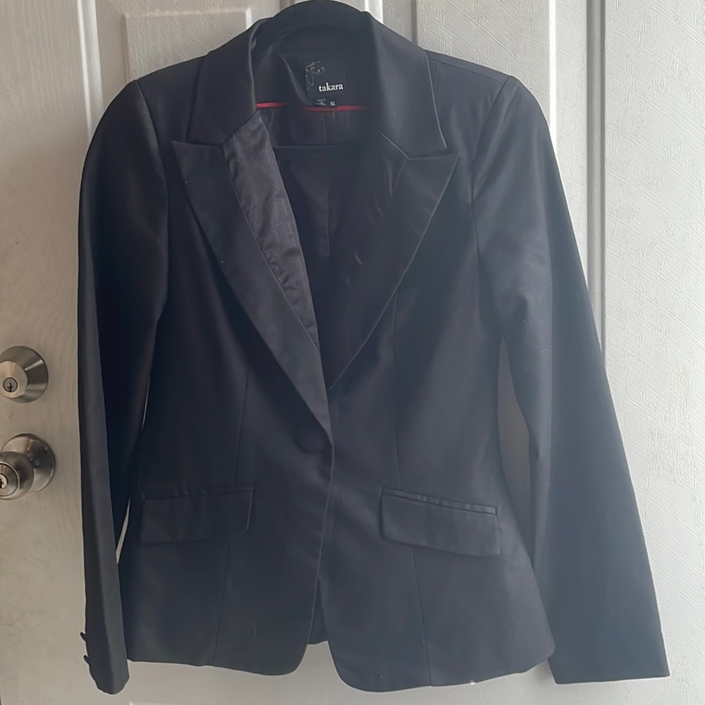 Women’s takara dress blazer size small